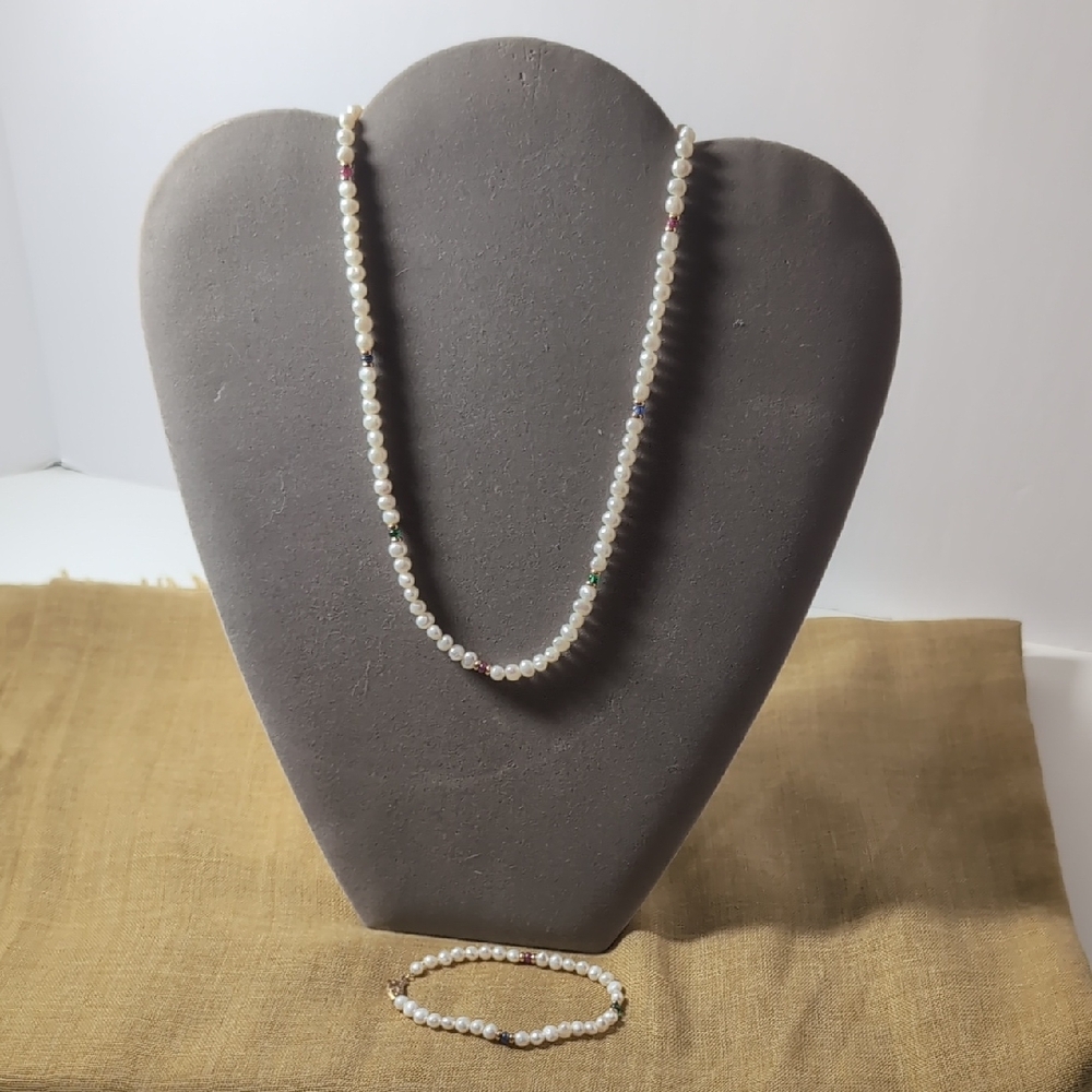 Vintage Set - White Seed Pearl with Gemstone Accents 18" Necklace And 7" Braclet